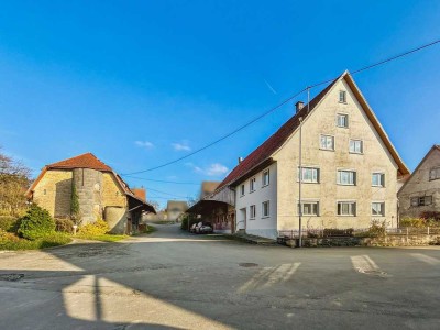 Großes Bauernhaus mit viel Zubehör in Allmannsweiler