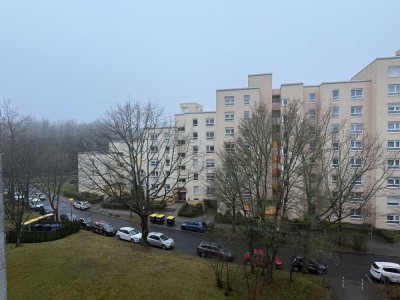 Erstbezug nach Sanierung mit Balkon: schöne 3-Zimmer-Wohnung in Pforzheim