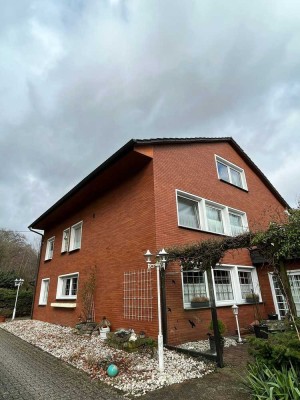 Teilrenoviert! schöne 3-Zimmerwohnung in Stadtrandlage von Wuppertal-Katernberg