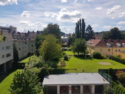 Toplage Urfahr! Ruhige 66 m² WNFL + 14 m² Terrasse, 3 Zimmer, Küche gegen Ablöse, optional Parkplatz im Innenhof!