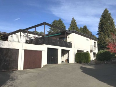 Provisionsfrei! Familienfreundliches Einfamilienhaus mit separat zugänglicher Einliegerwohnung