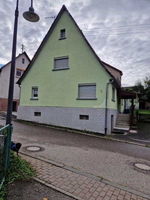 Haus,Hof,Scheune und Stall (ca.1200m2)