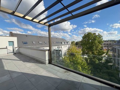 reserviert: Neubau Penthouse-Wohnung mit großer Dachterrasse und 3 Zimmern im Hubland!