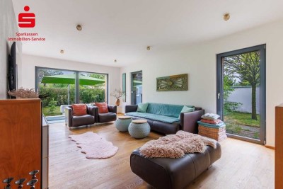 Traumhaus von Baufritz, nachhaltiges und modernes Wohnen mit natürlichen Materialien