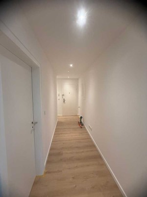 Wunderschöne, helle, kernsanierte 4-Zimmer-Wohnung in gepflegtem Objekt