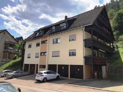 Bad Wildbad - schöner wohnen in attraktiver 3-Zimmer-Maisotte-ETW mit 2 Balkone u.  Garage!