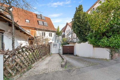 Charmante Doppelhaushälfte mit vielseitigen Nutzungsmöglichkeiten!