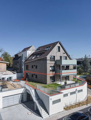 Stilvolle Neubau 3-Zimmer-Wohnung mit gehobener Innenausstattung und großen 135m2 Garten