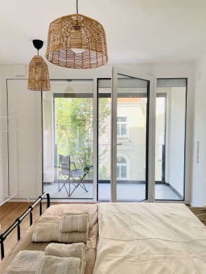 Neubau Bahnhof Stilvolle 2-Raum-Wohnung mit gehobener Innenausstattung mit EBK in Ludwigsburg