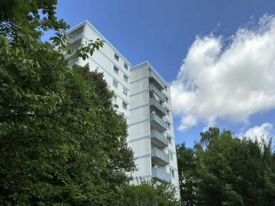 Familienwohnung mit 3 Zimmern und Balkon in ländlicher Umgebung