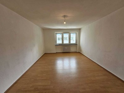 Helles 1 Zimmer-Apartment mitten in Bornheim nähe Zoo...Innenstadt...Berger Straße!
