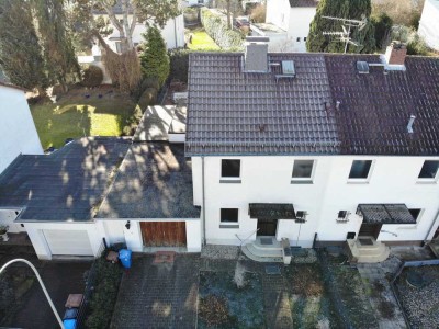 NEUER PREIS - Sanierungsbedürftige Doppelhaushälfte mit viel Potenzial in erstklassiger Lage