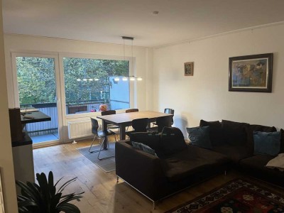 Neuwertige 4-Raum-Wohnung mit 2 Balkonen und offener Küche