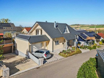 IMMORath.de - Architektenhaus mit separater Einliegerwohnung