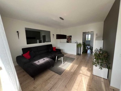 Möblierte, moderne 76qm 3-ZKB Wohnung