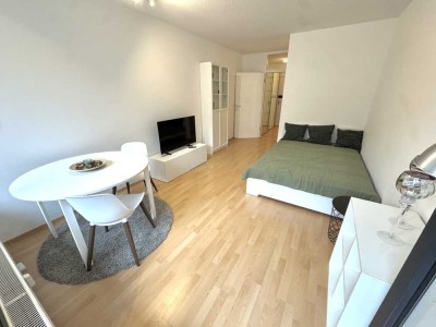 Möbliertes 1-Zimmer-Apartment mit Balkon in absoluter Bestlage von München-Haidhausen