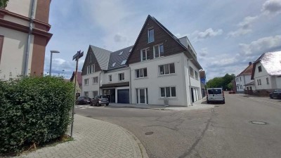 wunderschöne DG-Wohnung in KA-Daxlanden (Bj. 2023)