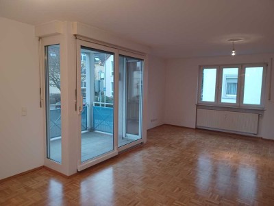 * Attraktive 2 Zimmer-Wohnung * 70 m² * Nieder Erlenbach