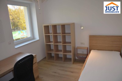MODERNE MÖBLIERTE WG-ZIMMER - NÄHE BULGARIPLATZ