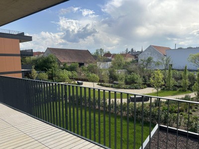 BEL AIR Premium Suites Achau- Home Office Deluxe- DESIGN und SONNE PUR, 15 Min. zur U1