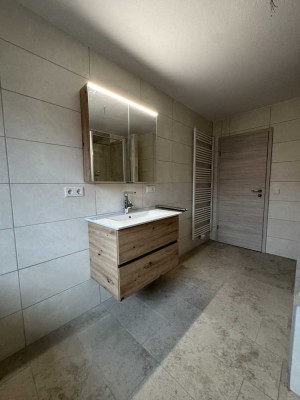 Moderne 4-Zimmer-Wohnung in Oberlauterbach bei Wolnzach
