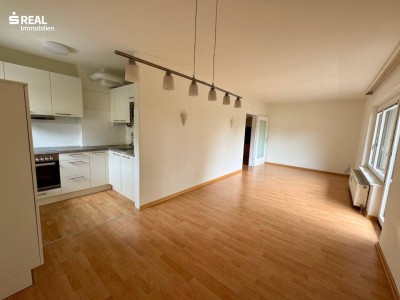 Helle 3-Zimmer Wohnung mit 2 Balkonen und Garagenplatz