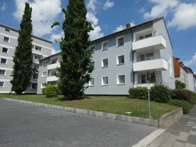 helle 4 Zimmerwohnung mit Balkon nähe Eichenpark ab 01.11.2025
