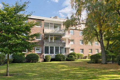 Erstbezug nach Sanierung: 3-Zi.-Wohnung mit Balkon in Norderstedt