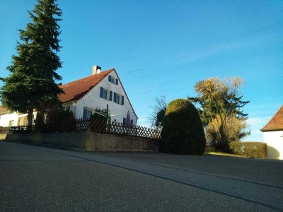 Günstiges 4-Zimmer-Einfamilienhaus mit EBK in Fremdingen