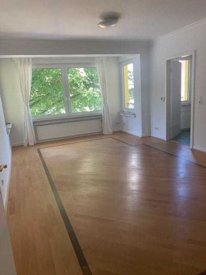 Helle 1-Raum-Wohnung mit Einbauküche und Bad in Dortmund