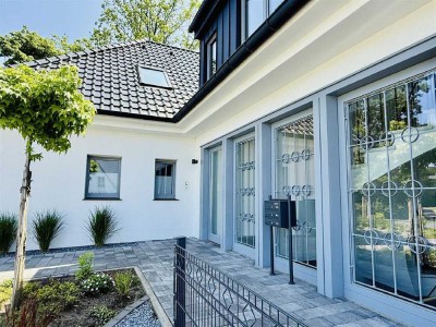 Moderne Eleganz trifft Effizienz!
Exquisite Erdgeschosswohnung in bester Wohnlage