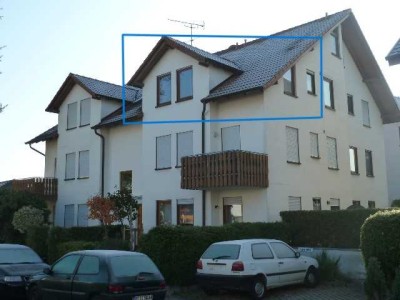 Freundliche und gepflegte 2-Raum-DG-Wohnung in Wiernsheim