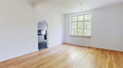 Stilvolle Altbauwohnung mit luxuriösem Innenleben