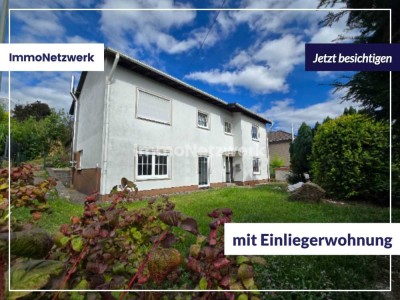 sonnenverwöhntes Einfamilienhaus mit Einliegerwohnung 
in ruhiger Lage