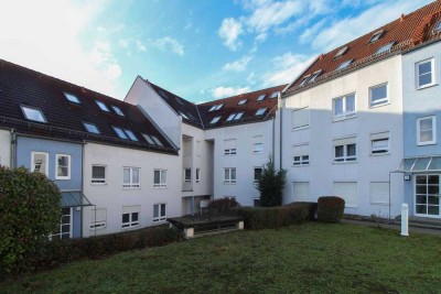 Exklusiv für Kapitalanleger: Vermietete 4,5-Zi.-Maisonette-Wohnung mit Balkon und TG- Stellplatz