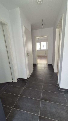 Reihenhaus 134 m²+Garten+3 Bäder+40 m² Keller