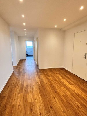 Bayenthal Deluxe – 3 Zimmer mit Stil, Licht & Küche