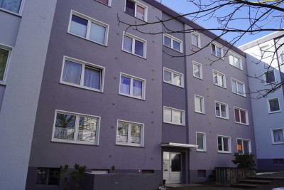 Große 4- ZKB - Wohnung im EG zu vermieten