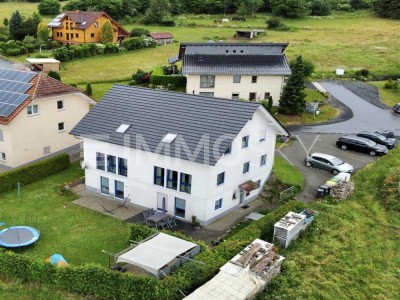 Mehrfamilienhaus mit 3 Parteien in Rehe!