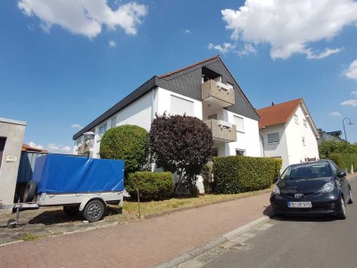 3-Zimmer-Dachgeschosswohnung mit Loggia, EBK und Garage in Ober-Mörlen