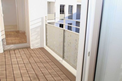 NEU! Stilvoll wohnen direkt am Altmarkt * 2 Zimmer + EBK + Balkon + Stellplatz möglich