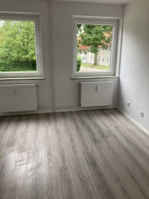 schöne 1,5-Zimmer Single Wohnung mit Wohnküche im EG