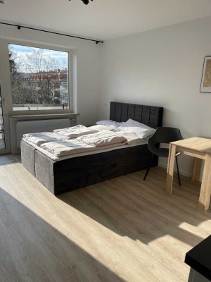 Neu möblierte 1-Zimmer-Wohnung in Laim mit Balkon
