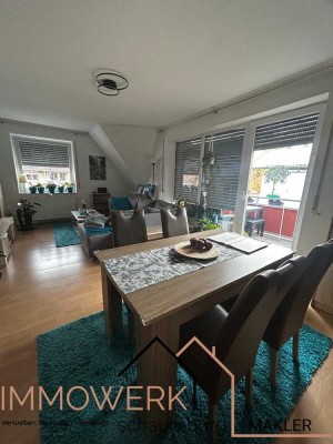 Gepflegte 4-Zimmer-Wohnung in Stadthagen – 1. OG mit Balkon & Carport-Stellplatz