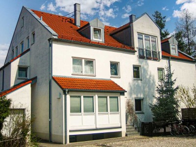 Herrliche 1-Zimmer Wohnung mit Duschbad und Stellplatz im Hof