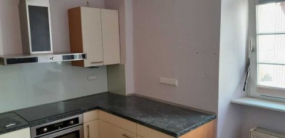 Schöne, großzügige 6-Zimmer Altbauwohnung mit Neckarblick