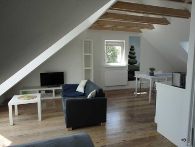 Exklusive 1-Raum-Dachgeschosswohnung in Würzburg