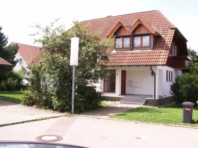 Sehr schöne ruhige Wohnung mit EBK - Landhausstil