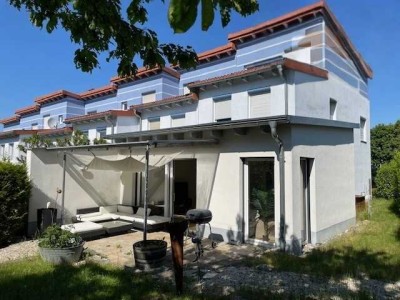 1490 € - 170 m² - 4.5 Zi.