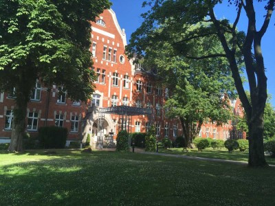 Traumwohnung im Dreiflügelhaus  in Düsseldorf - Wittlaer